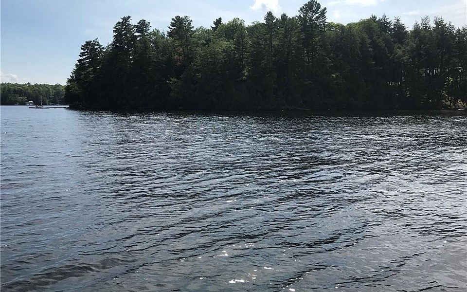 SOLD - SOUTH LAKE ROSSEAU DEVELOPMENT SOLD - SOUTH LAKE ROSSEAU DEVELOPMENT
