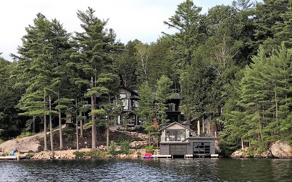 SOLD - Lake Rosseau Estate SOLD - Lake Rosseau Estate