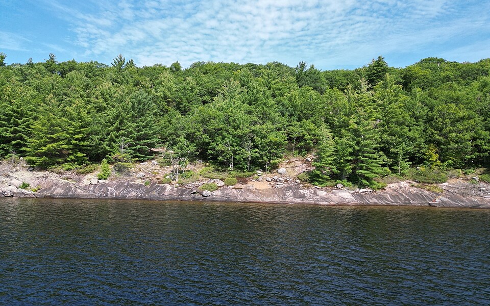 Lake Muskoka - Development Lot Lake Muskoka - Development Lot